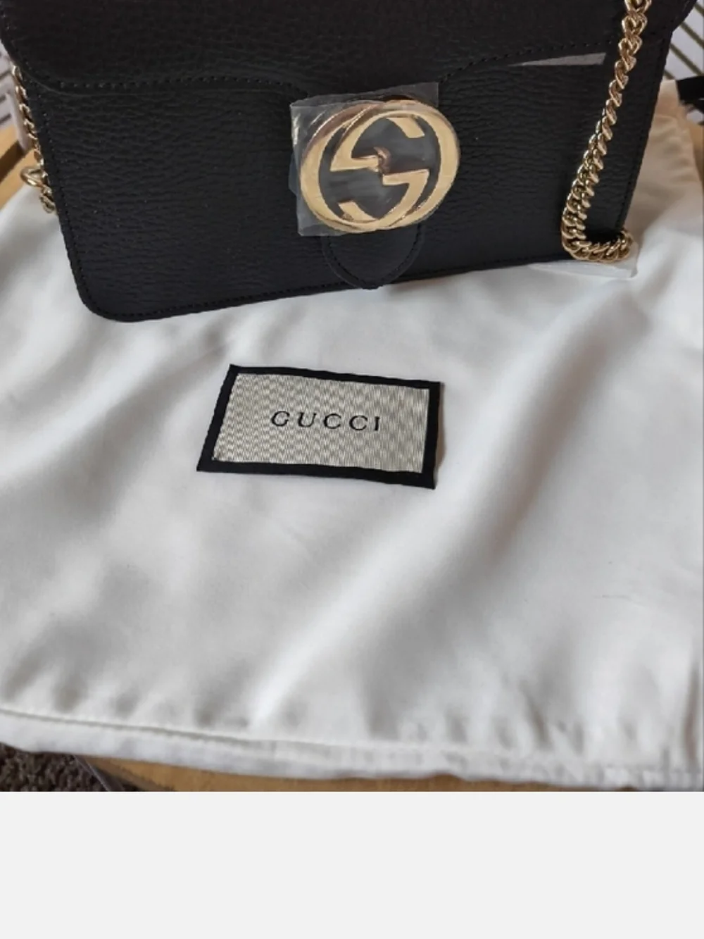 Gucci Black Pebbled Leather Shoulder Bag with Gold Chain